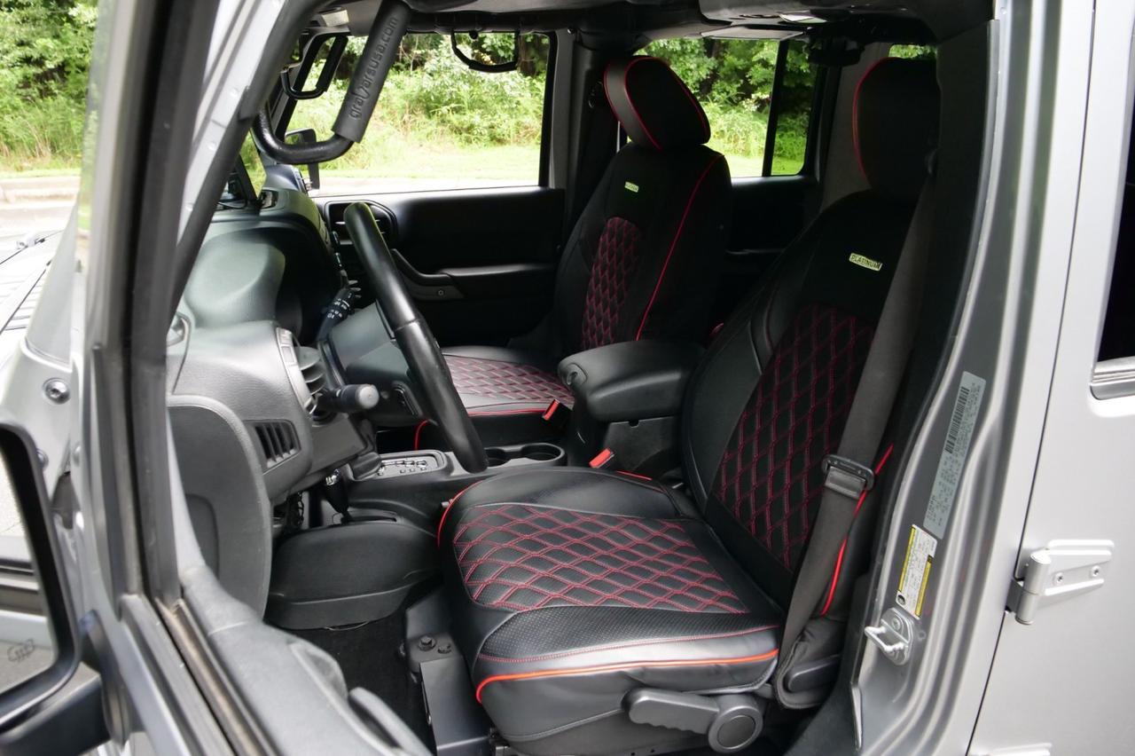 2017 Jeep Wrangler Unlimited Sport 4X4 / UPGRADES / Hard Top / Connectivity Group! Lincolnton NC
