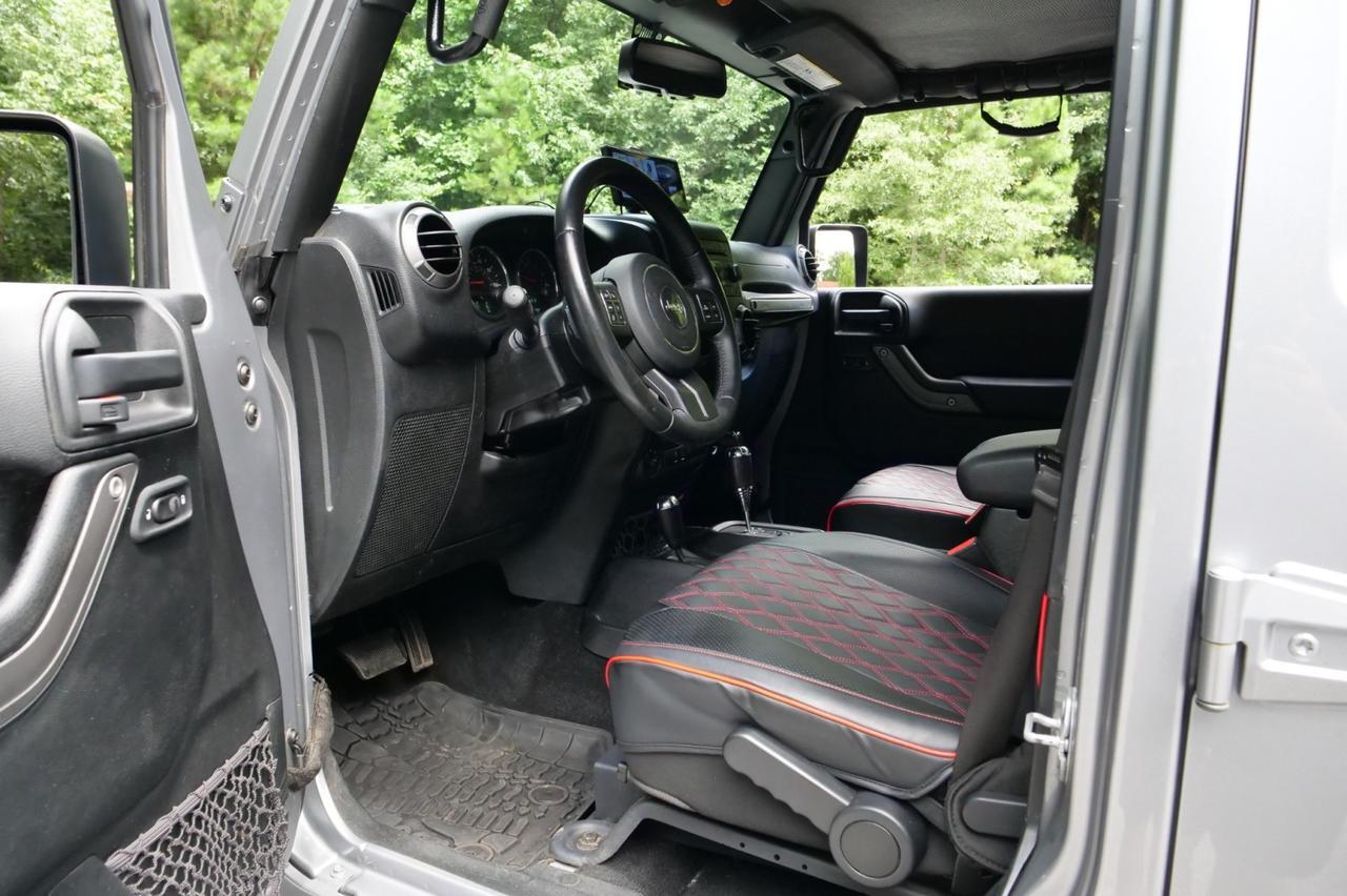 2017 Jeep Wrangler Unlimited Sport 4X4 / UPGRADES / Hard Top / Connectivity Group! Lincolnton NC