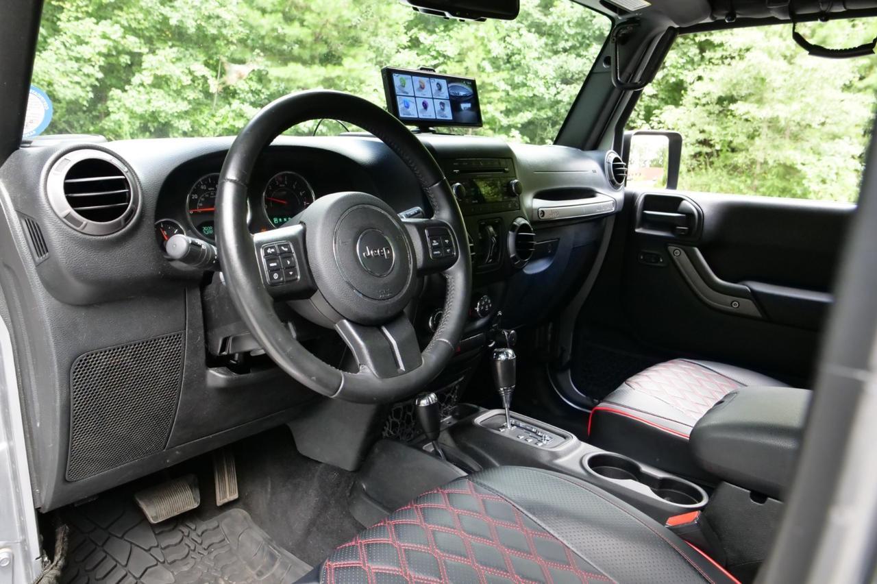 2017 Jeep Wrangler Unlimited Sport 4X4 / UPGRADES / Hard Top / Connectivity Group! Lincolnton NC
