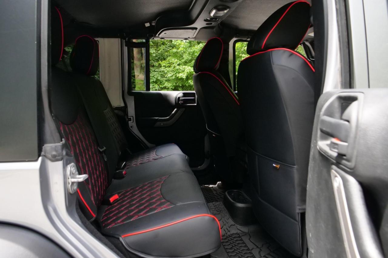 2017 Jeep Wrangler Unlimited Sport 4X4 / UPGRADES / Hard Top / Connectivity Group! Lincolnton NC