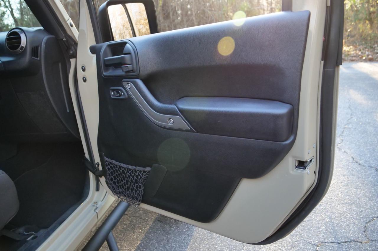 2017 Jeep Wrangler Unlimited Sport 4X4 / Wheels & Tires Upgrade / Alpine Audio! Lincolnton NC