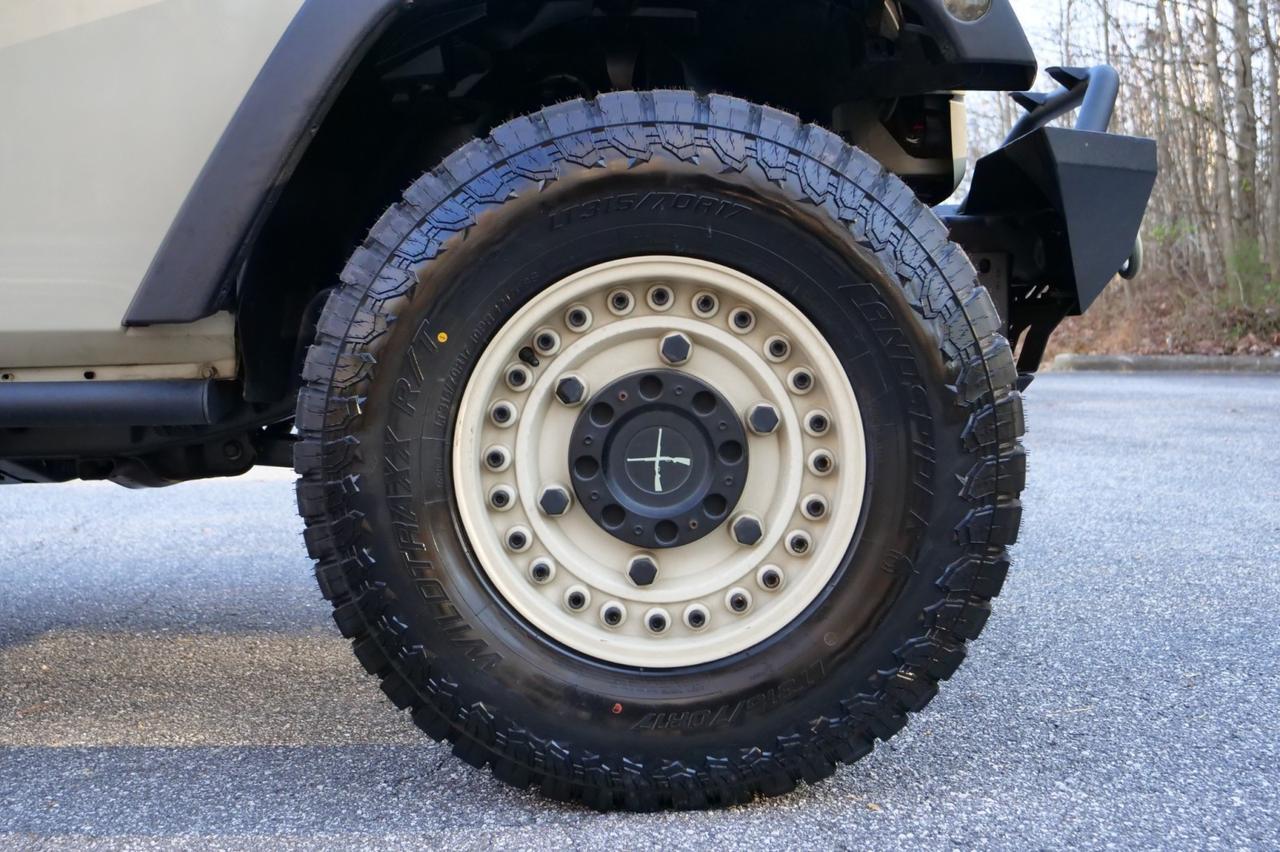 2017 Jeep Wrangler Unlimited Sport 4X4 / Wheels & Tires Upgrade / Alpine Audio! Lincolnton NC