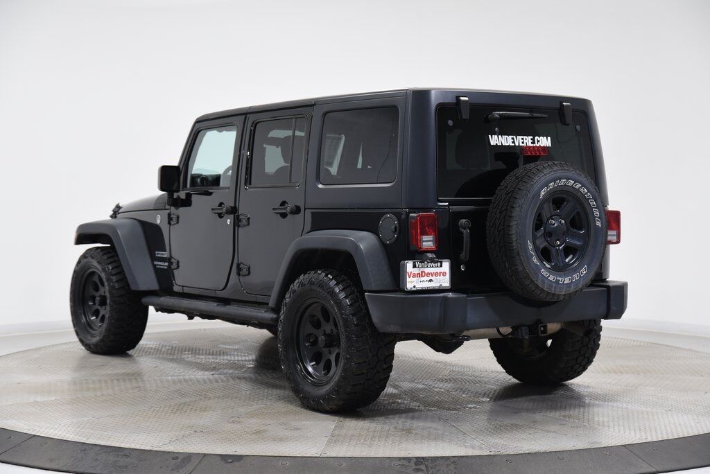 2017 Jeep Wrangler Unlimited Sport Akron