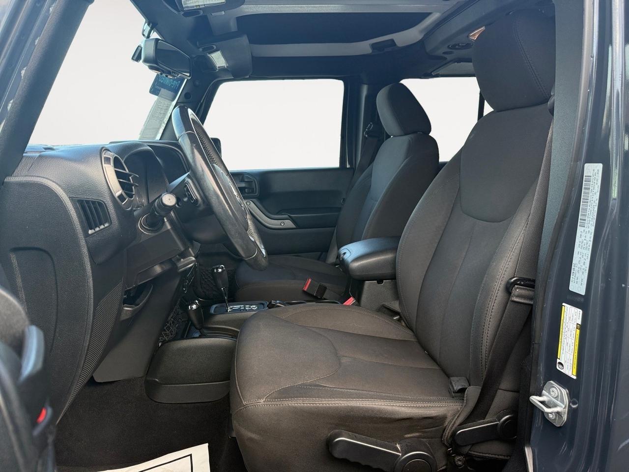 2017 Jeep Wrangler Unlimited Sport, BLUETOOTH, POWER/HEATED MIRRORS, TOW PACKAGE, REMOTE KEYLESS ENTRY, TINTED GLASS, CLEAN CARFAX, THIS WRANGLER IS READY FOR ITS NEXT ADVENTURE! Norfolk VA