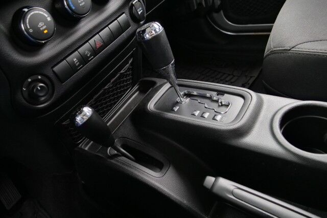 2017 Jeep Wrangler Unlimited Sport S 4X4 / Hard Top / Power Convenience Group! High Point NC