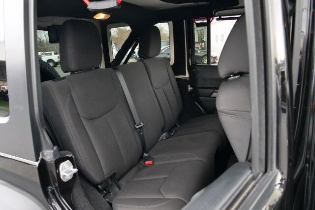 2017 Jeep Wrangler Unlimited Sport S 4X4 / UPGRADES / Hard Top / V6! High Point NC