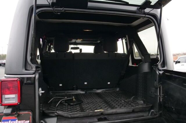 2017 Jeep Wrangler Unlimited Sport S 4X4 / UPGRADES / Hard Top / V6! High Point NC