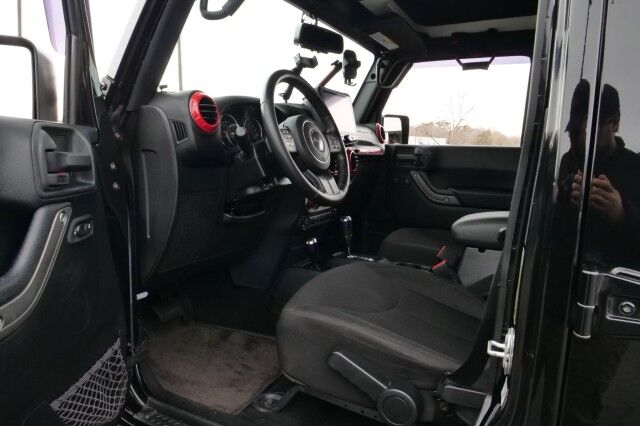 2017 Jeep Wrangler Unlimited Sport S 4X4 / UPGRADES / Hard Top / V6! High Point NC