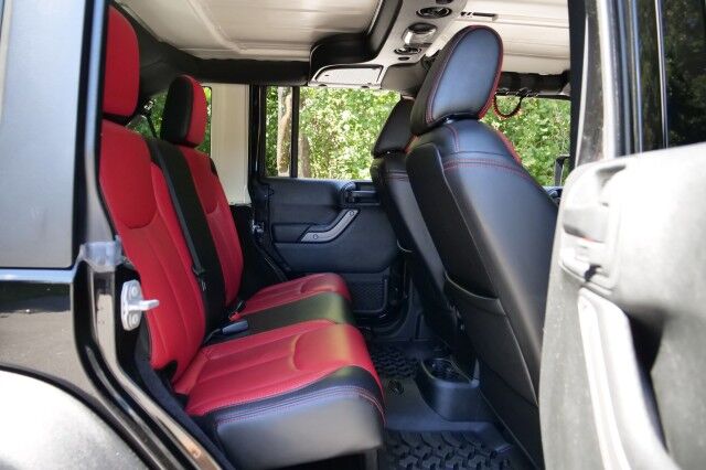 2017 Jeep Wrangler Unlimited Sport S 4X4 / Upgrades / Leather Seating! High Point NC