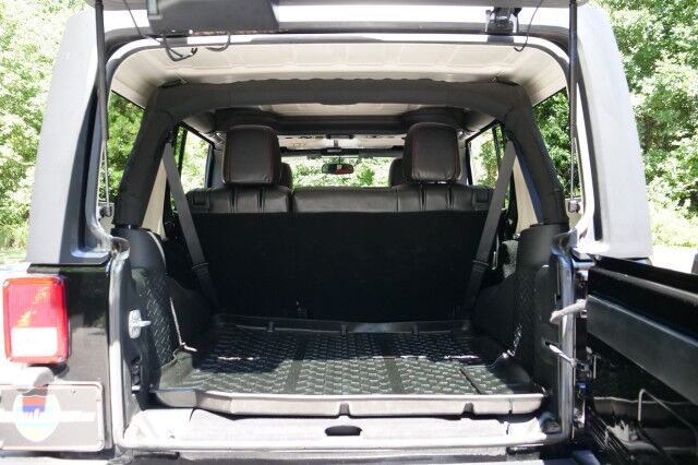 2017 Jeep Wrangler Unlimited Sport S 4X4 / Upgrades / Leather Seating! High Point NC