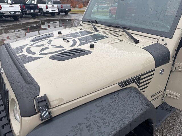 2017 Jeep Wrangler Unlimited Sport Carbondale IL