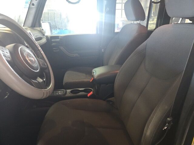 2017 Jeep Wrangler Unlimited Sport West Burlington IA