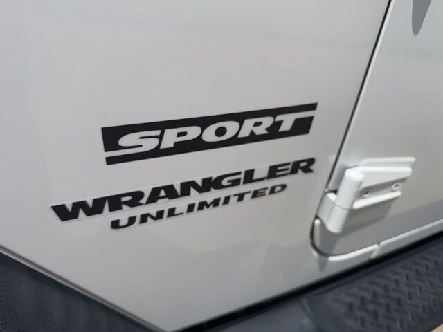 2017 Jeep Wrangler Unlimited Sport West Burlington IA