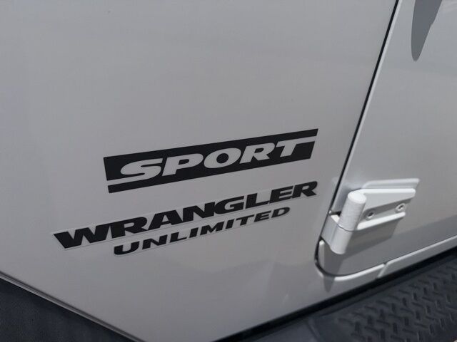 2017 Jeep Wrangler Unlimited Sport West Burlington IA