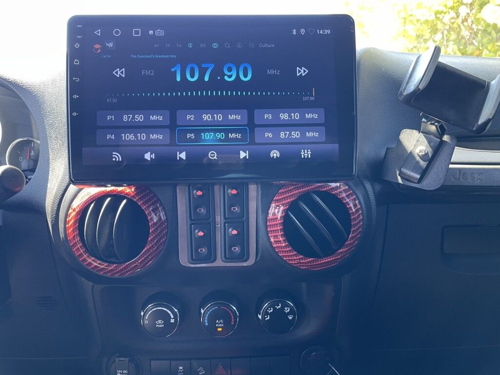 2017 Jeep Wrangler Unlimited WILLYS WHEELER~CLEAN CARFAX~WINCH~LIGHTBAR~AUXILIARY LIGHTS~LIFTED~ONLINE FINANCE AND SHIPPING AVAILABLE!!!!! Sarasota FL