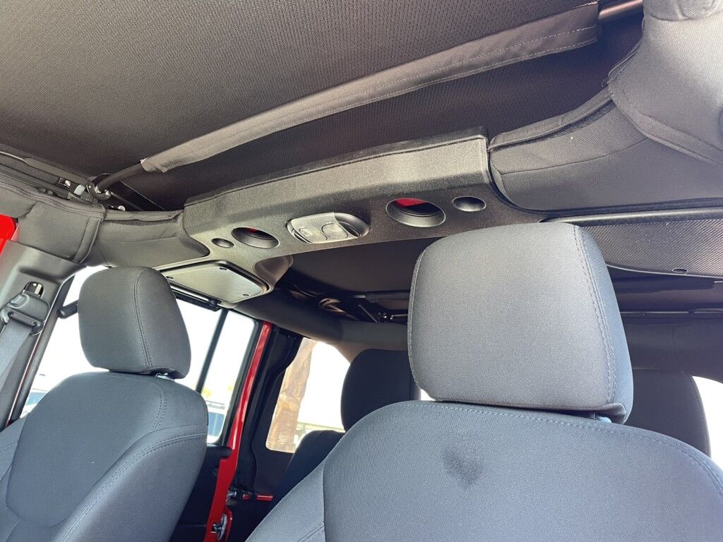 2017 Jeep Wrangler Unlimited WILLYS WHEELER~CLEAN CARFAX~WINCH~LIGHTBAR~AUXILIARY LIGHTS~LIFTED~ONLINE FINANCE AND SHIPPING AVAILABLE!!!!! Sarasota FL