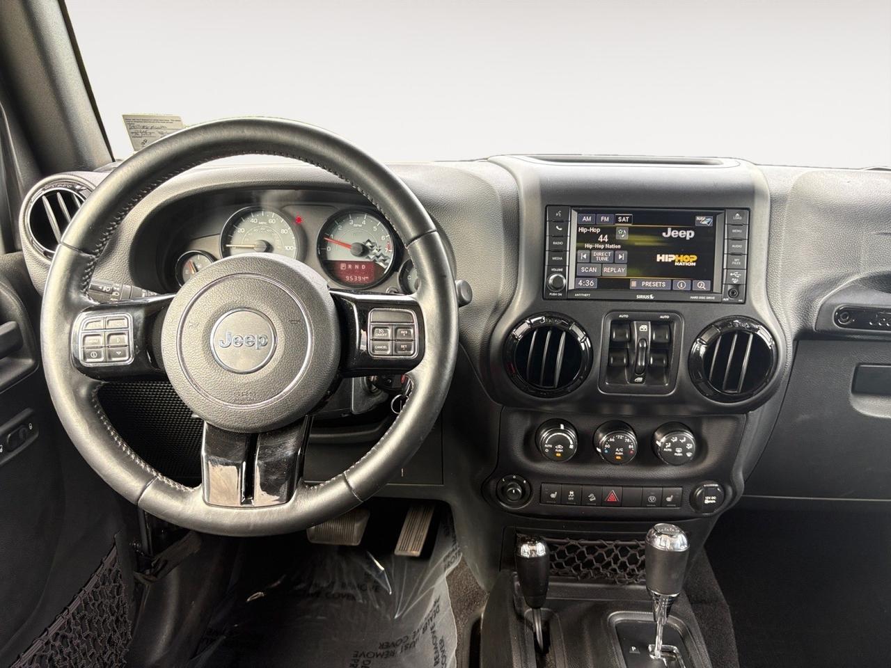 2017 Jeep Wrangler Unlimited Winter, RUNNING BOARDS, FENDER FLARES, REMOTE START, HEATED SEATS, NAVIGATION, HARD TOP, ALPINE SOUND SYSTEM, LOW MILES, ONLY 1 OWNER, CLEAN CARFAX, WRANGLE THE ROAD!