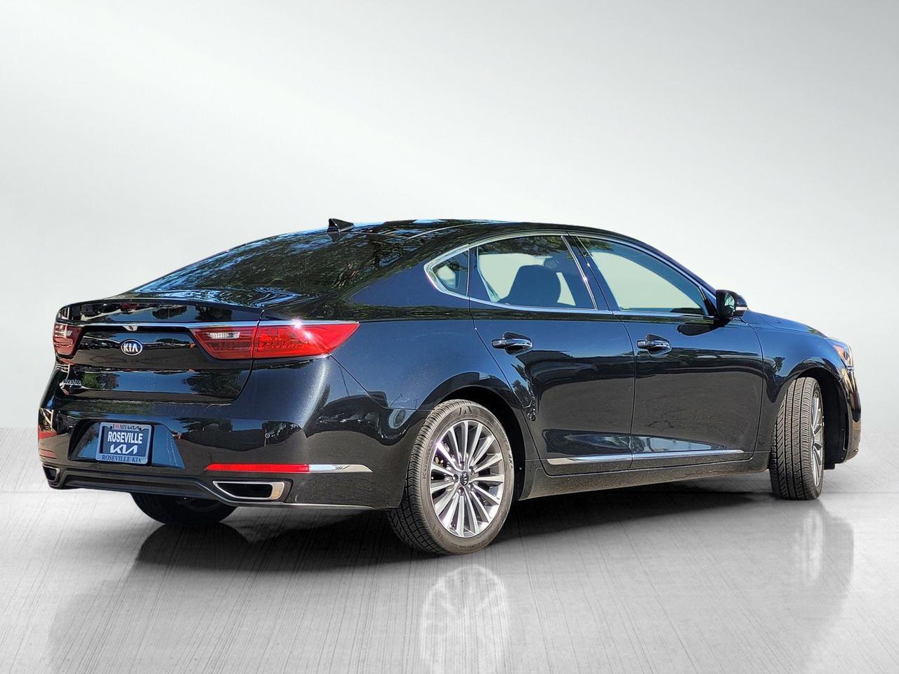 2017 KIA CADENZA PREMIUM Roseville CA