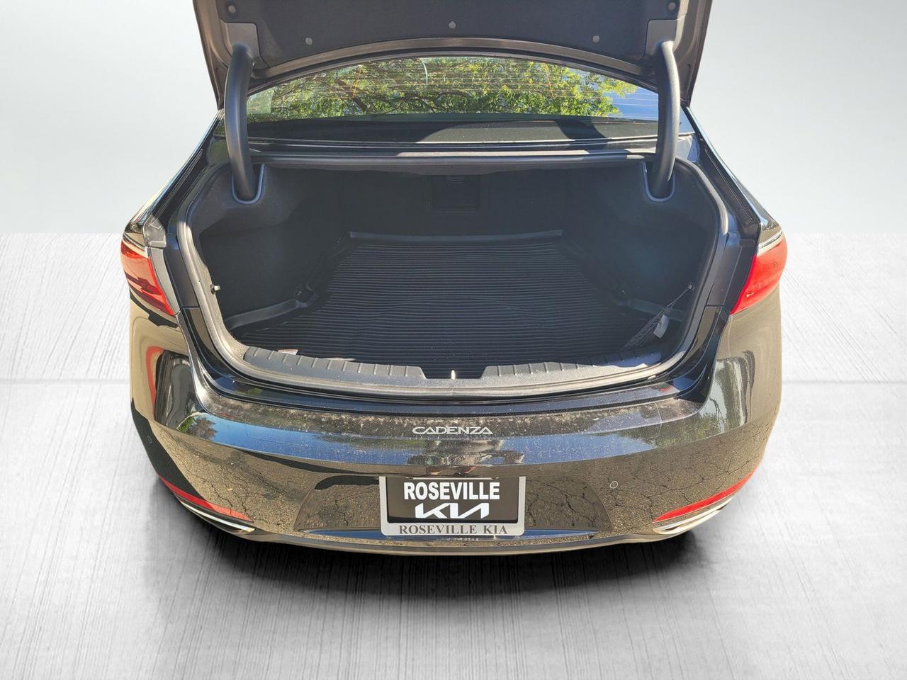 2017 KIA CADENZA PREMIUM Roseville CA