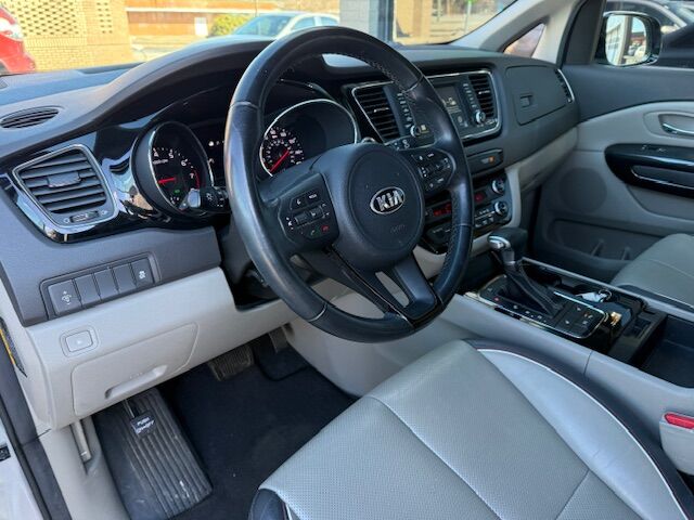 2017 KIA SEDONA EX Greensboro NC