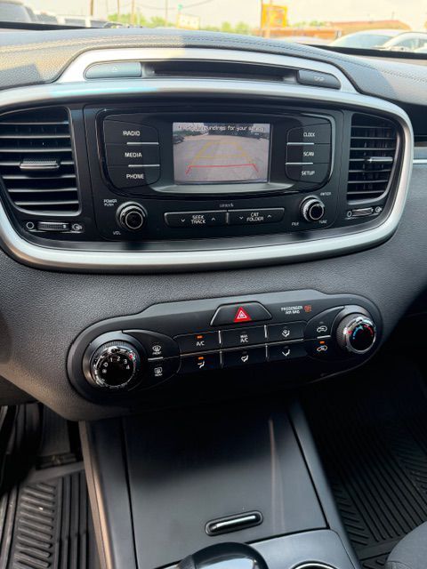 2017 KIA SORENTO LX Grand Prairie TX