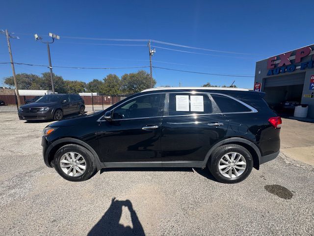 2017 KIA SORENTO LX