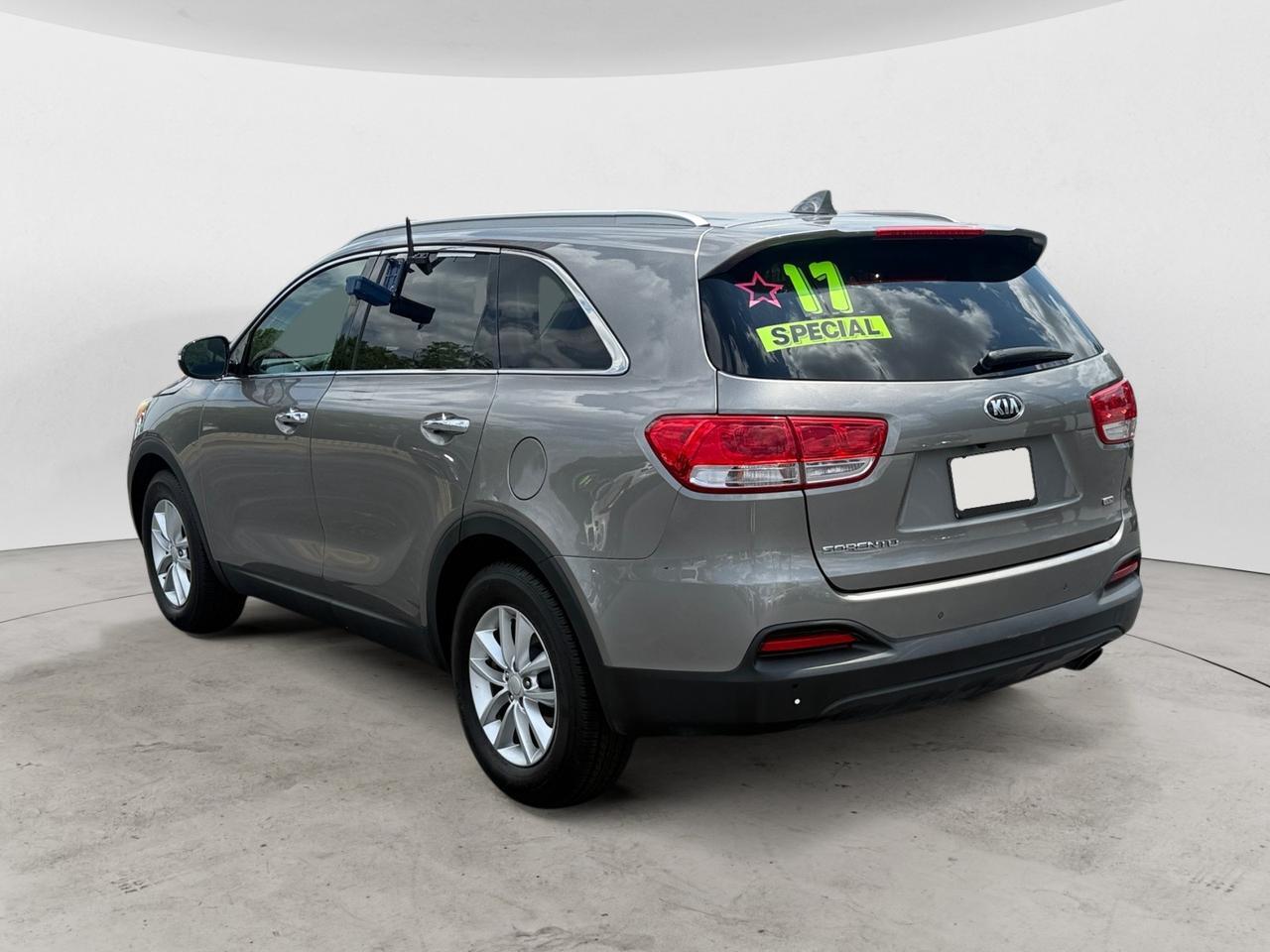 2017 KIA SORENTO LX; L Kansas City MO
