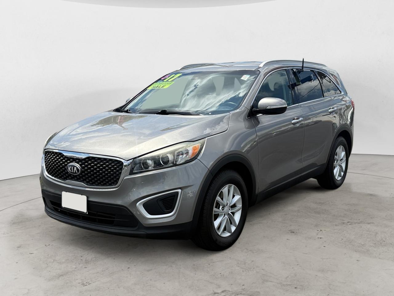 2017 KIA SORENTO LX; L Kansas City MO
