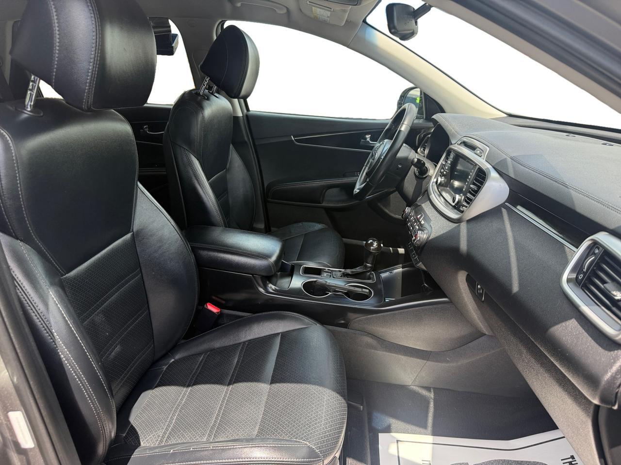 2017 KIA SORENTO LX; L Kansas City MO