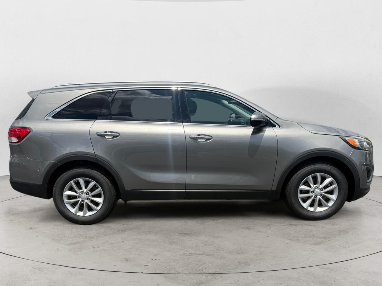 2017 KIA SORENTO LX; L Kansas City MO