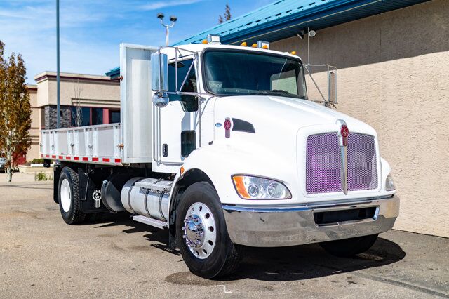 2017 Kenworth T-370 Day Cab Deck Diesel Red Deer AB
