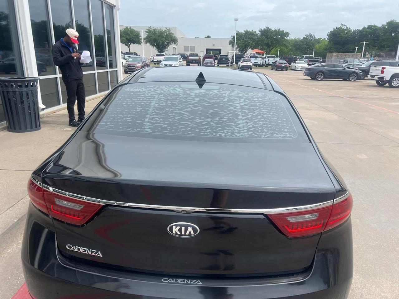 2017 Kia Cadenza Premium Hurst TX