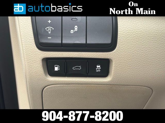 2017 Kia Cadenza Premium Jacksonville FL