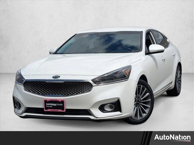 2017 Kia Cadenza Premium