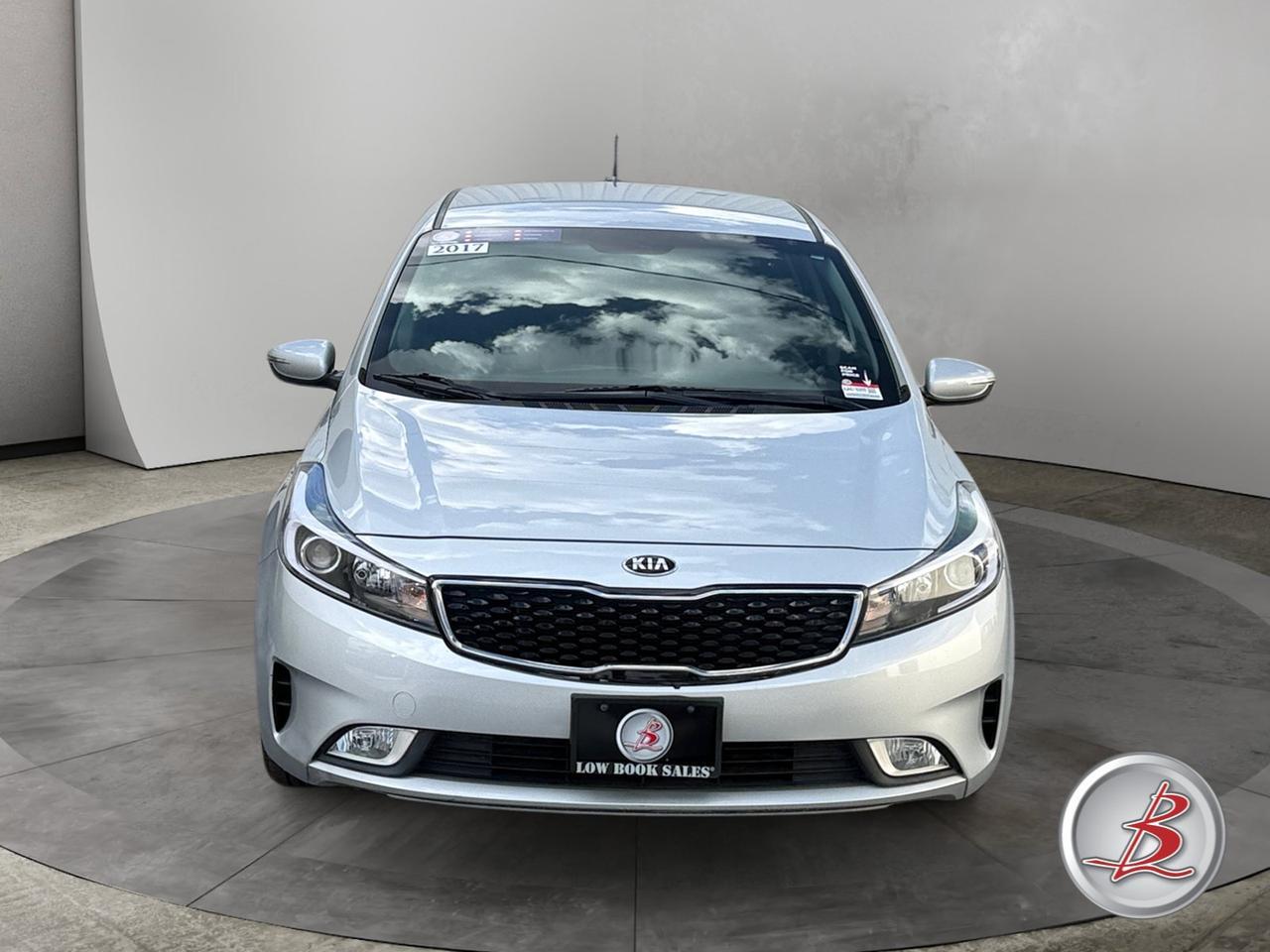2017 Kia FORTE5 LX