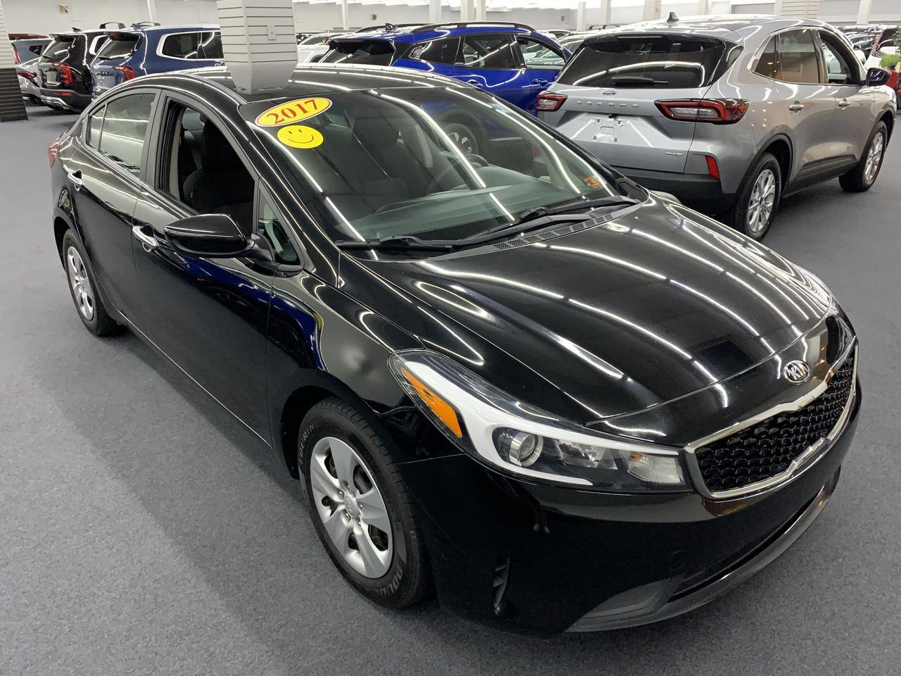 2017 Kia Forte 4d Sedan LX Auto
