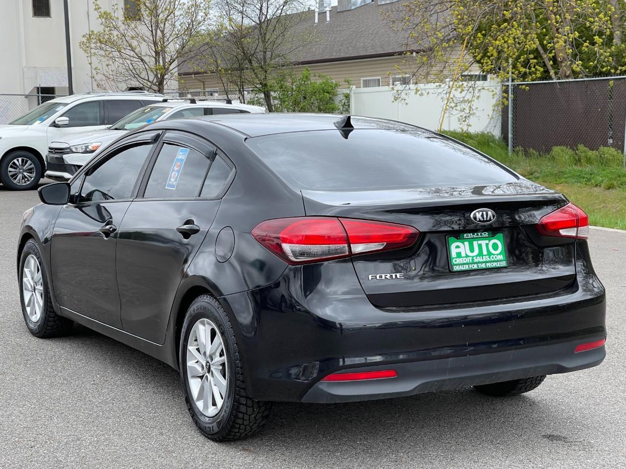 2017 Kia Forte BASE Spokane Valley, WA