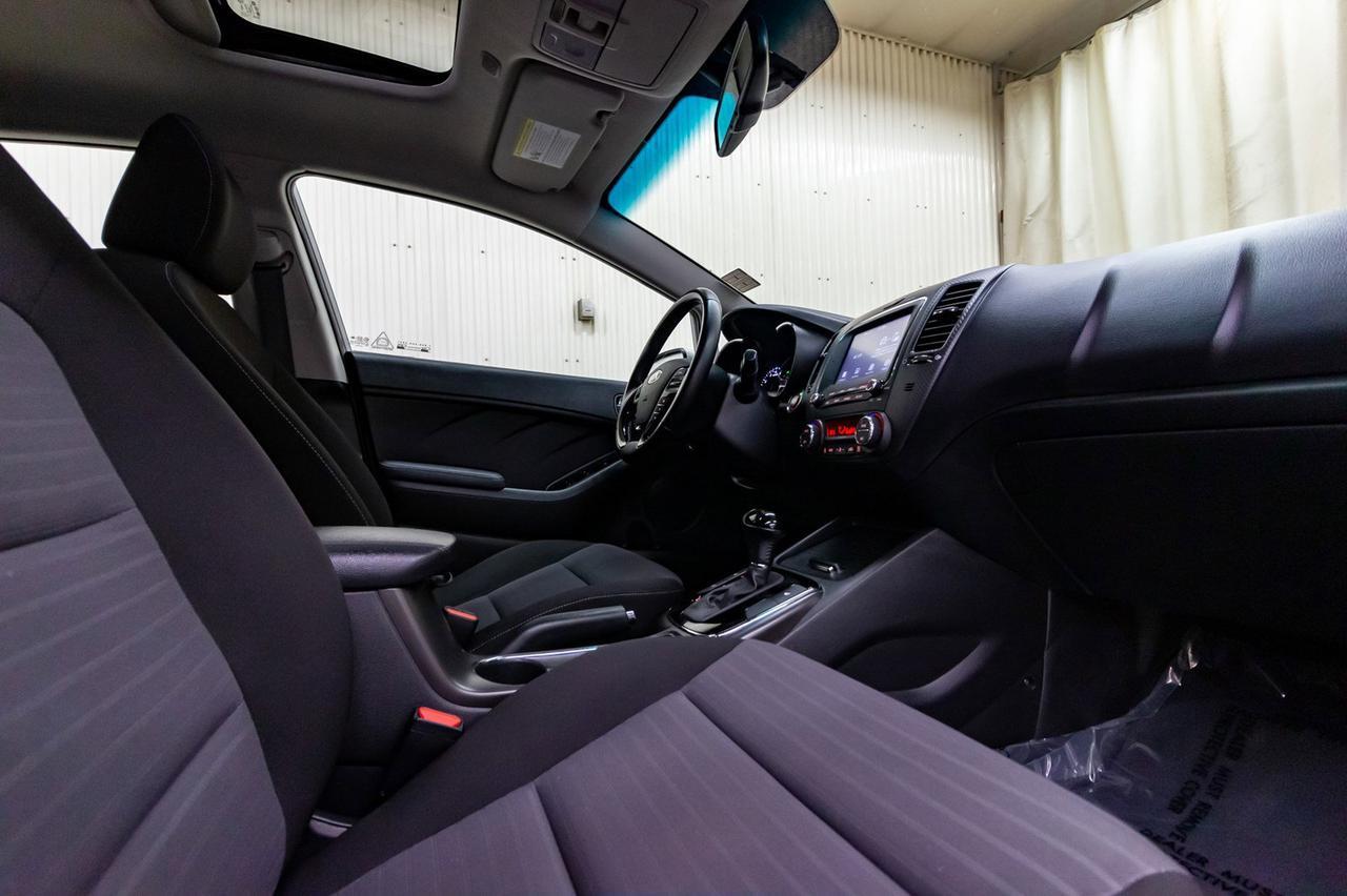 2017 Kia Forte EX Plus Sedan Roof BCam Red Deer AB
