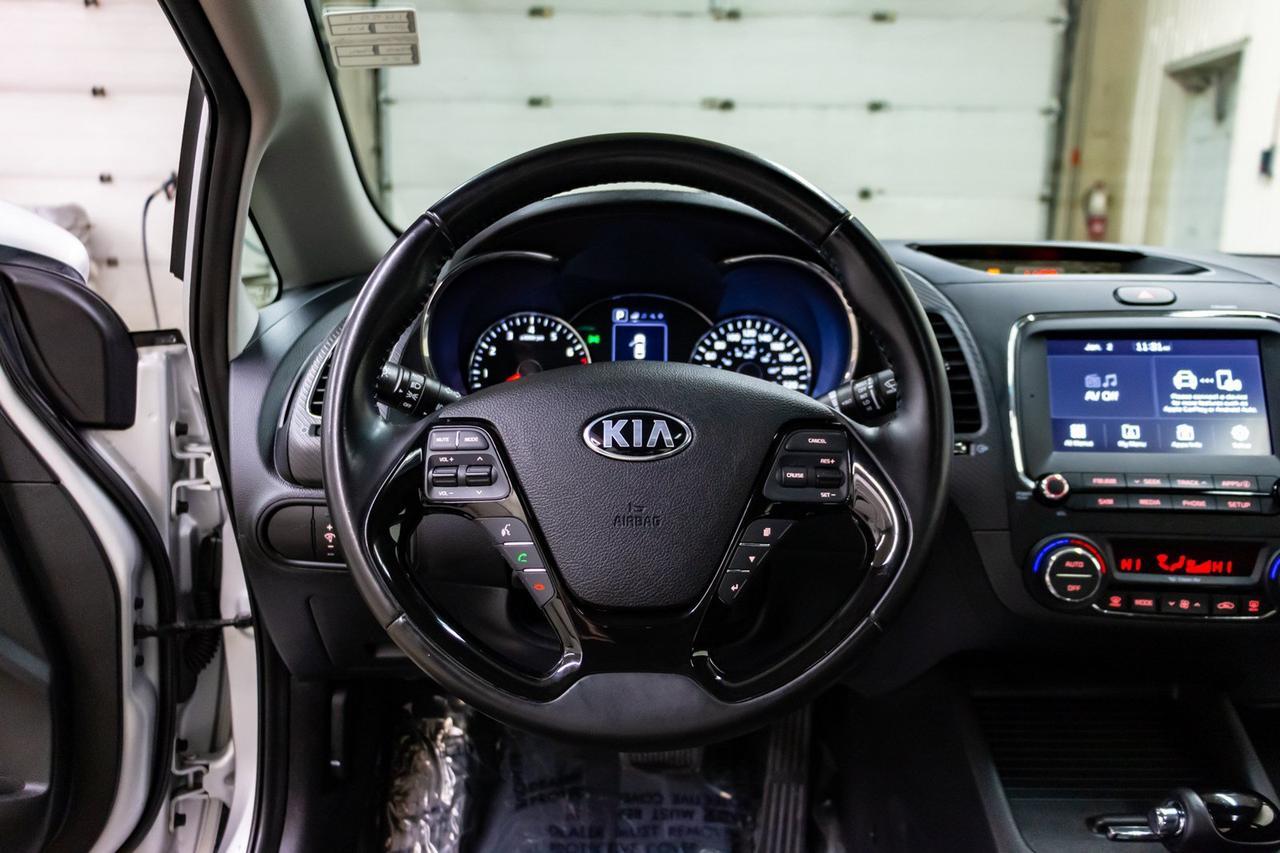 2017 Kia Forte EX Plus Sedan Roof BCam Red Deer AB