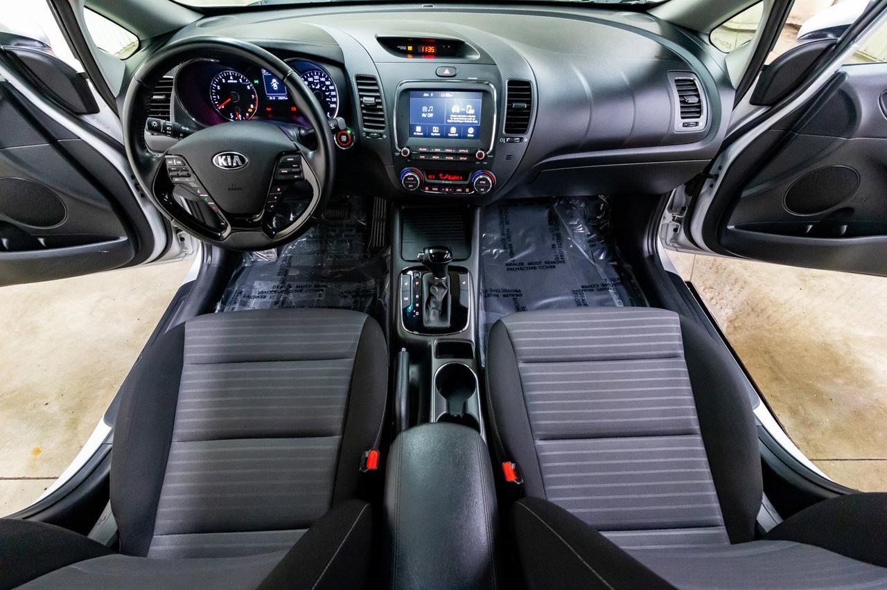 2017 Kia Forte EX Plus Sedan Roof BCam Red Deer AB