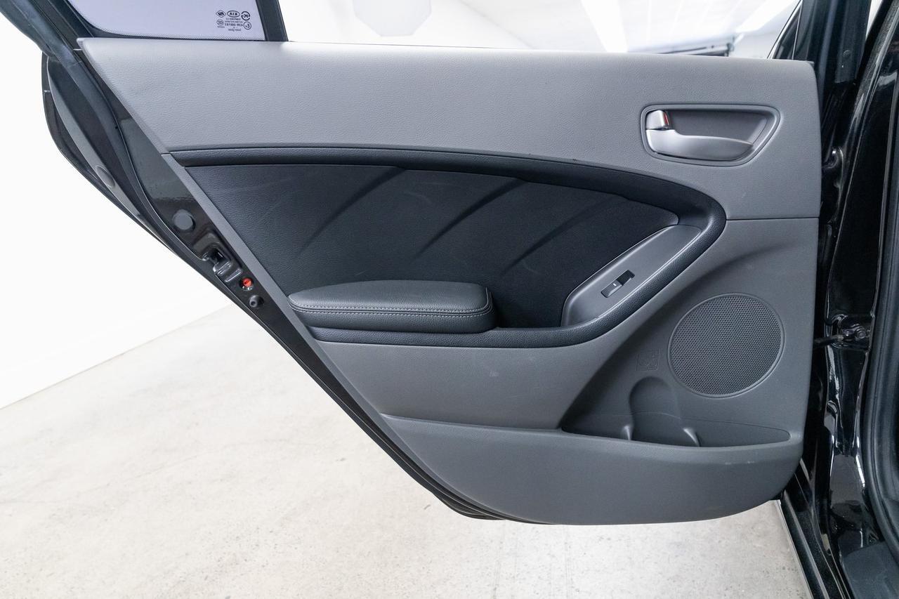 2017 Kia Forte LX 1 Owner Portland OR