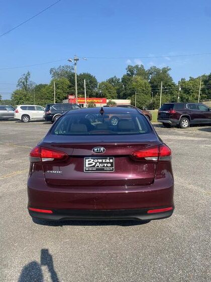 2017 Kia Forte LX 6A Meridian MS