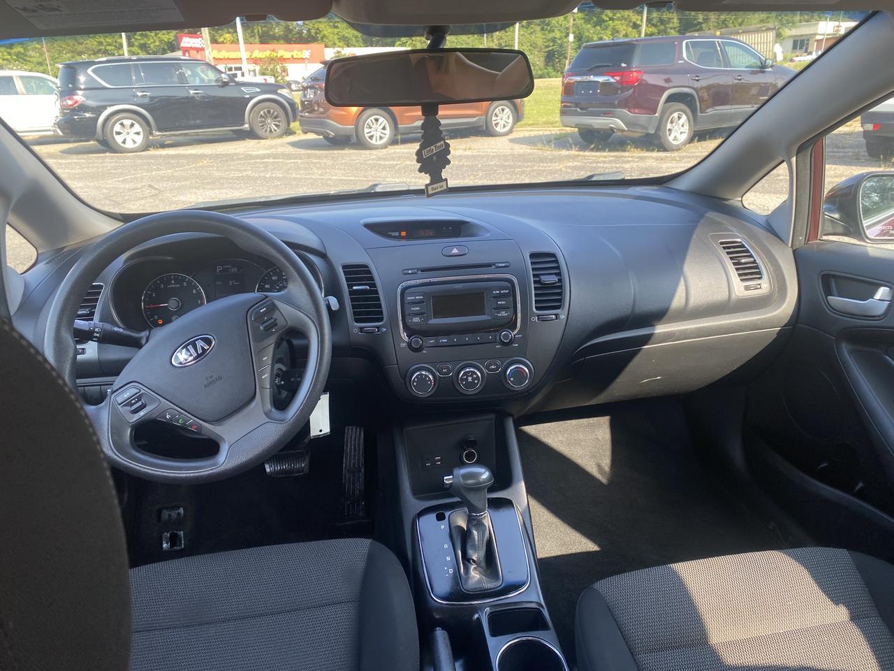 2017 Kia Forte LX 6A Meridian MS