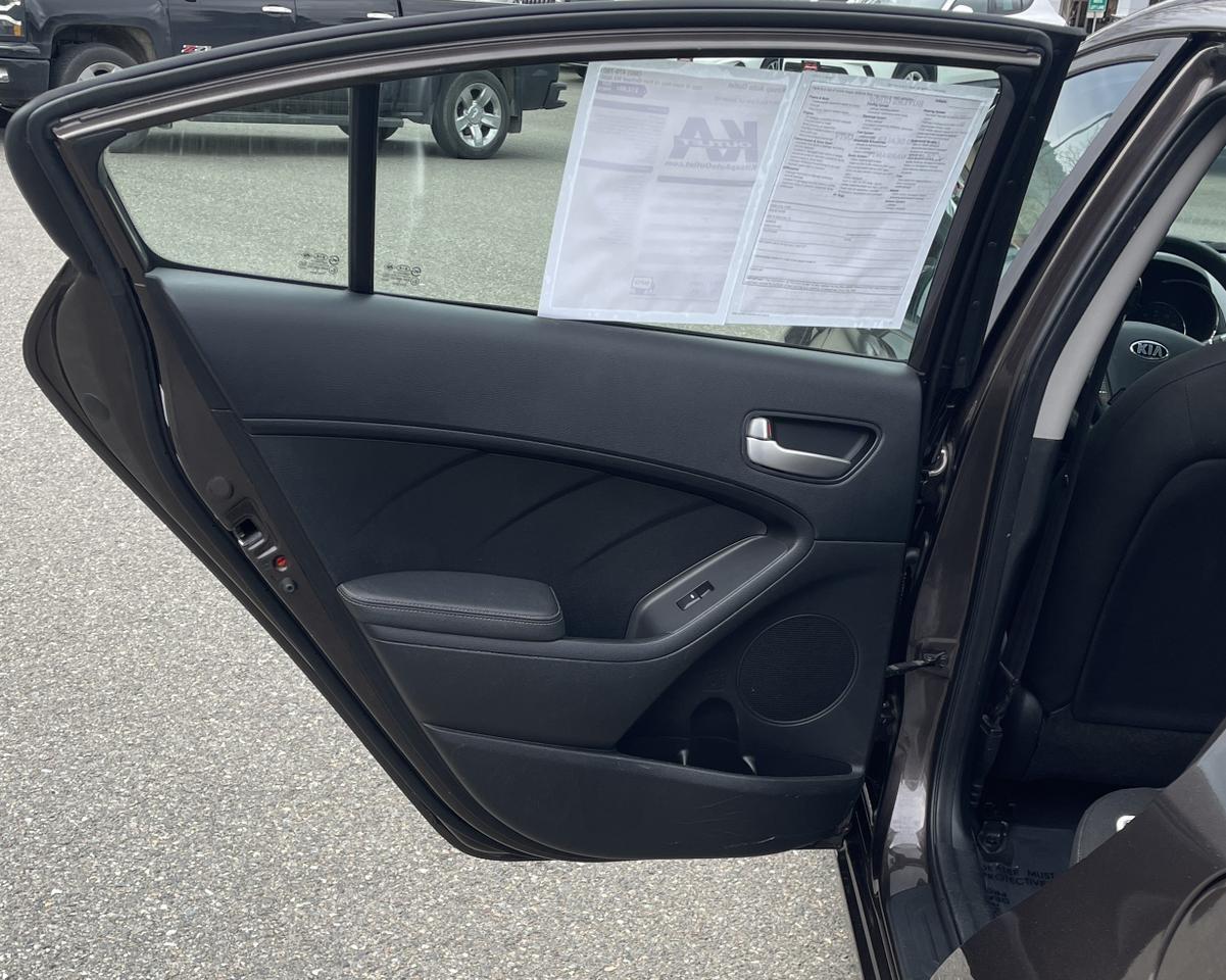 2017 Kia Forte LX Sedan 4D Port Orchard WA