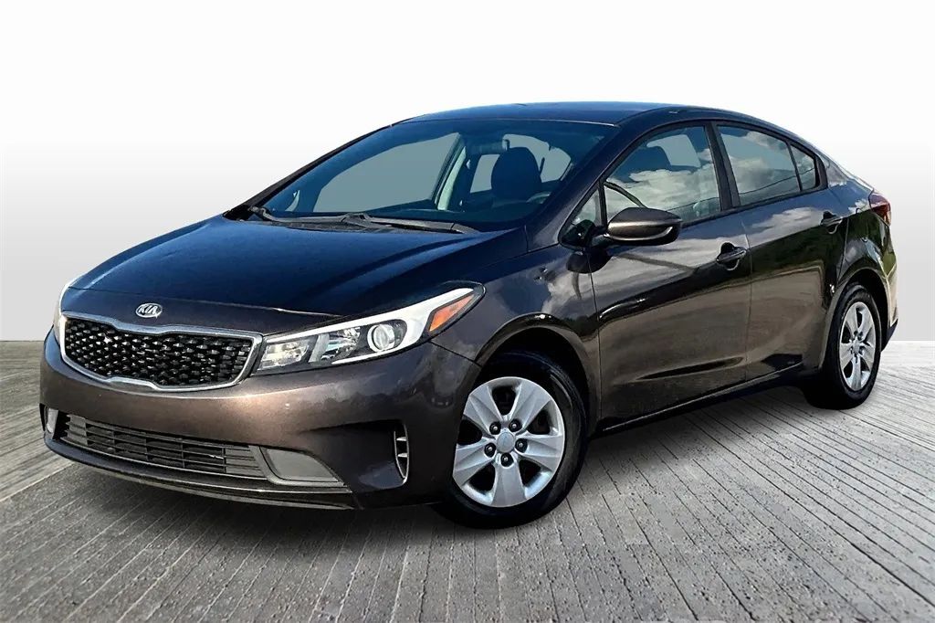 2017 Kia Forte LX Sedan 4D