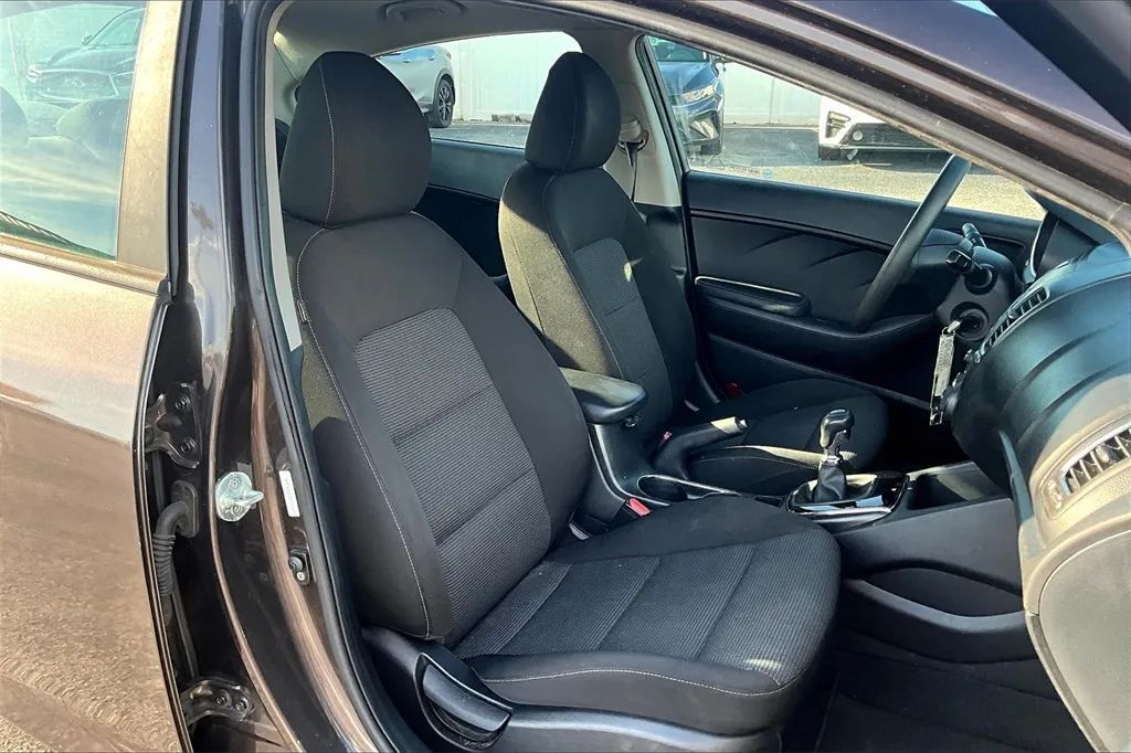 2017 Kia Forte LX Sedan 4D Maitland FL