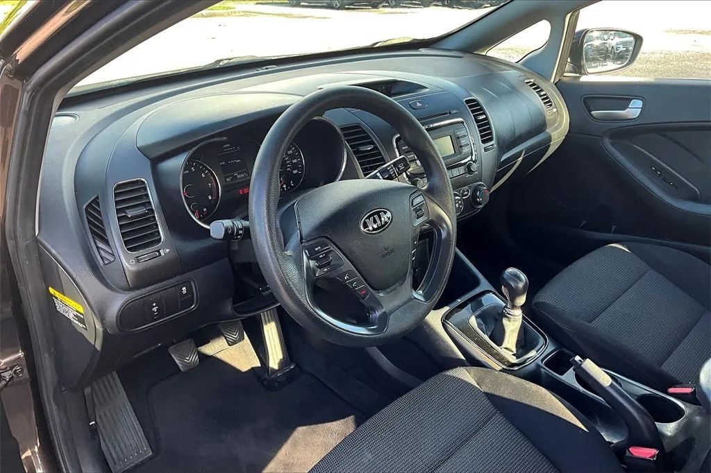 2017 Kia Forte LX Sedan 4D Maitland FL