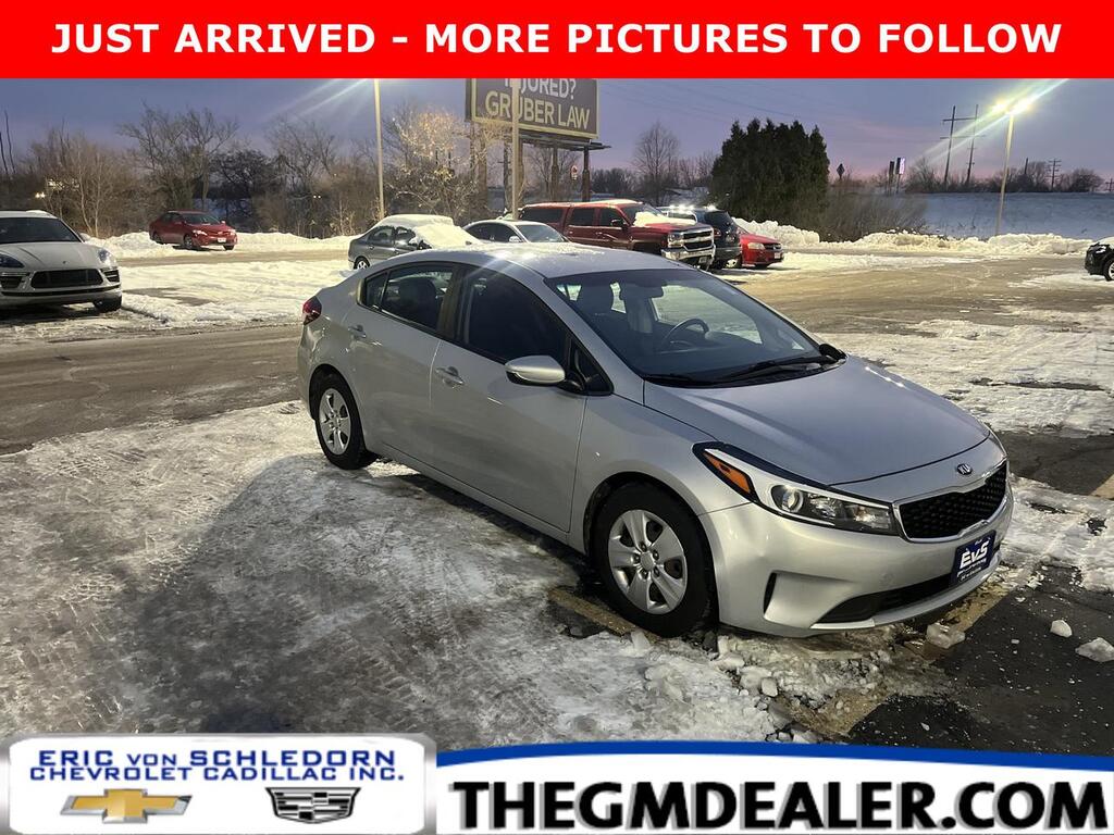 2017 Kia Forte LX w/Bluetooth Milwaukee WI