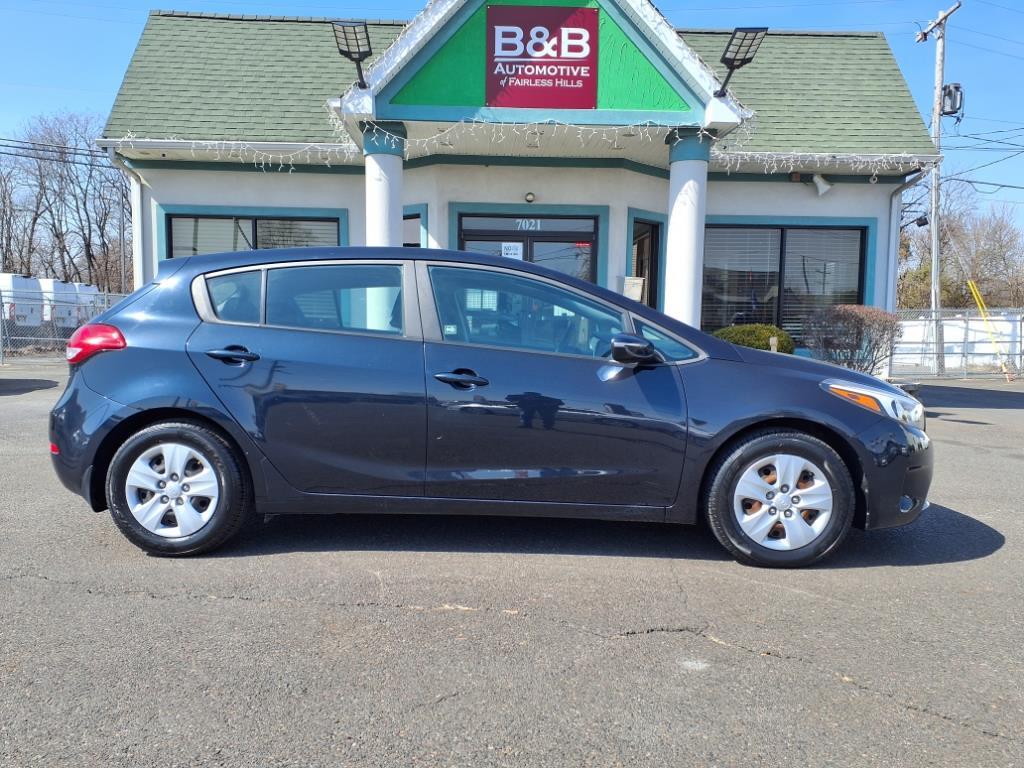 2017 Kia Forte5 LX Levittown PA