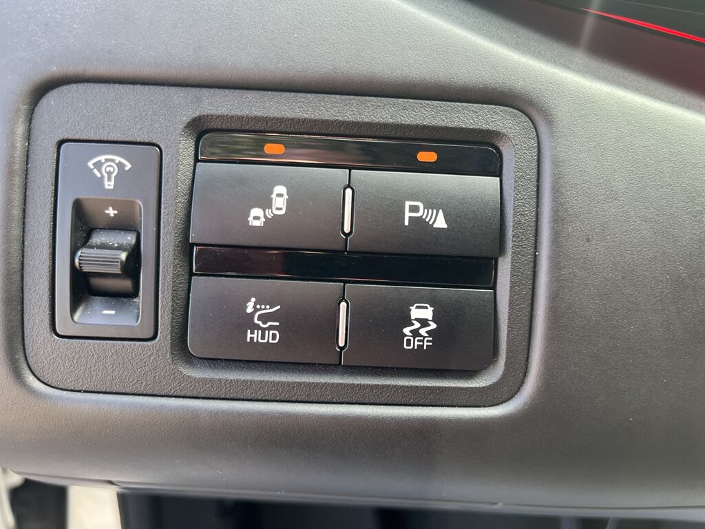 2017 Kia K900 Luxury Wilmington NC